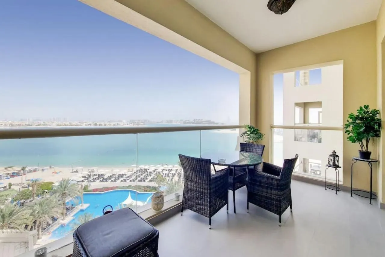 Al Haseer, Shoreline 7, Palm - Elegant One Bedroom Dubai