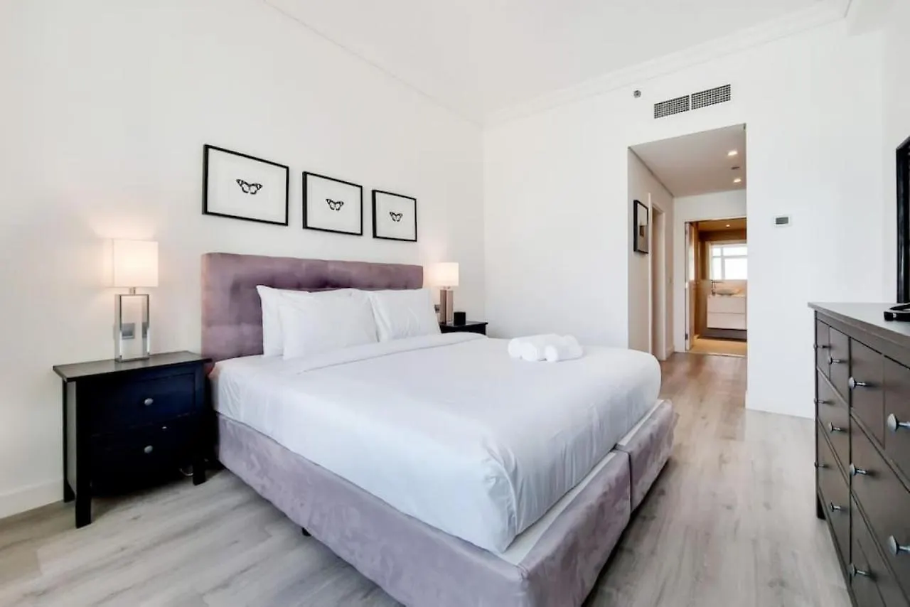 Al Haseer, Shoreline 7, Palm - Elegant One Bedroom Dubai 0*,